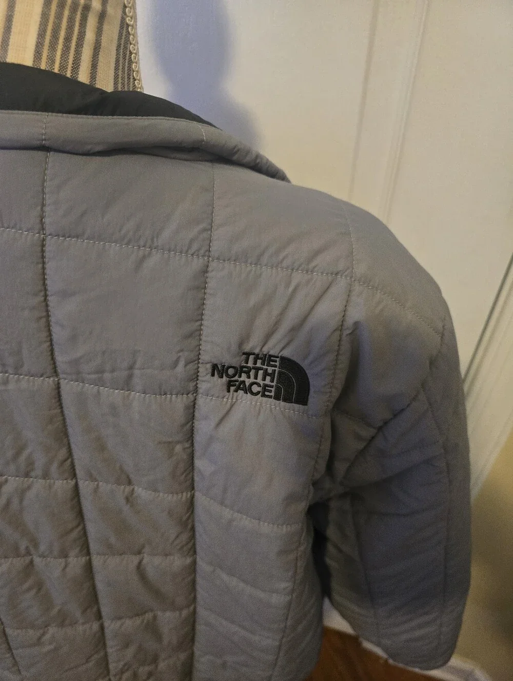 The North Face TNF Harway Jacket Mens Grey/Gray Puffer Quilted Full Zip Coat XL